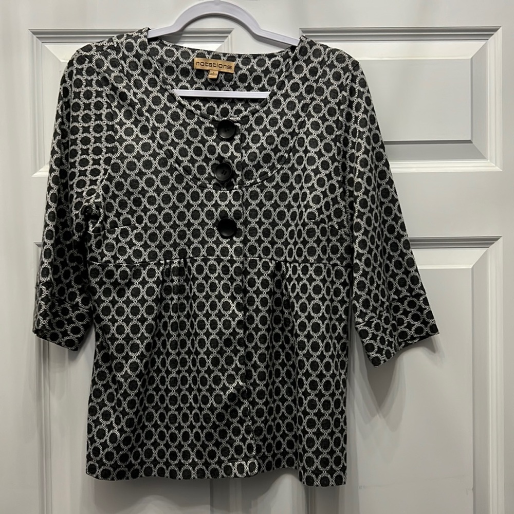 Notations L very soft grey and whit 3 button peplum jacket